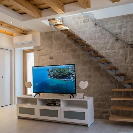 Limestone Heritage House Hotel apartamentowy Trogir