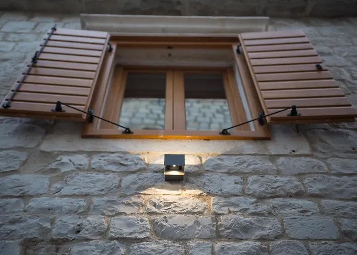 Limestone Heritage House Hotel apartamentowy Trogir