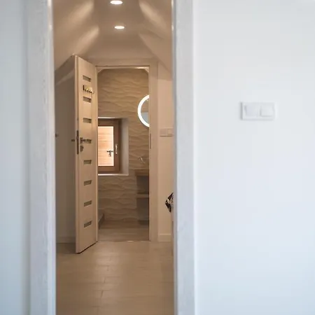 Limestone Heritage House Lägenhetshotell Trogir