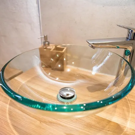 Limestone Heritage House Lägenhetshotell 4*