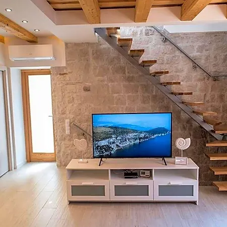 Aparthotel Limestone Heritage House