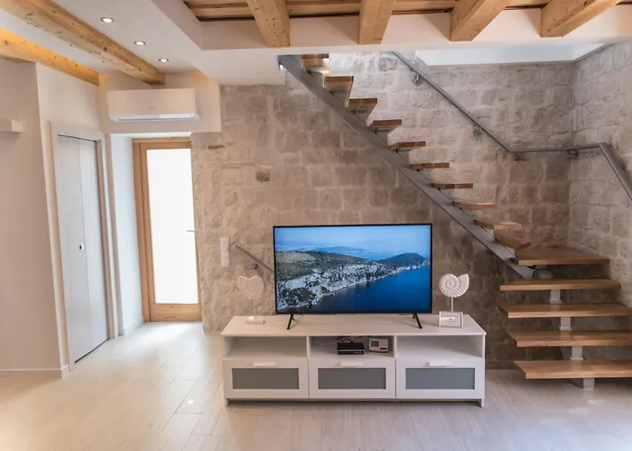Limestone Heritage House Trogir