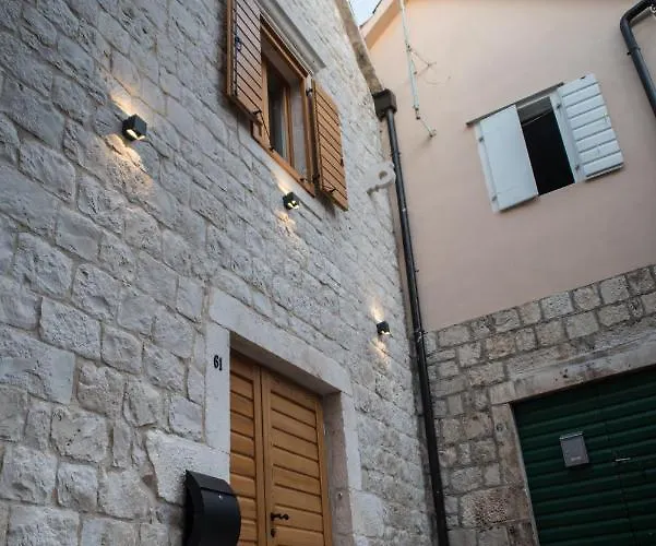 Limestone Heritage House Aparthotel Trogir