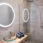 Limestone Heritage House 트로기르