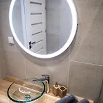 Limestone Heritage House 아파트호텔 트로기르