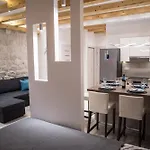 Limestone Heritage House 4* 트로기르